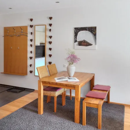 Apartment Hoelderle *